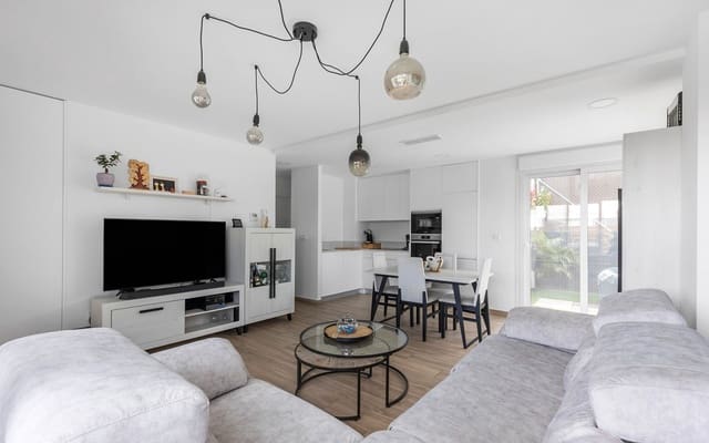 2 bedroom Villa for sale in Vistabella, Orihuela with pool - € 349,000 (Ref: 9396299)