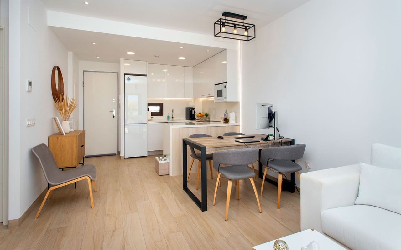 Bungalow de 2 habitaciones en Finestrat en venta con piscina garaje - 335.000 € (Ref: 9402562)