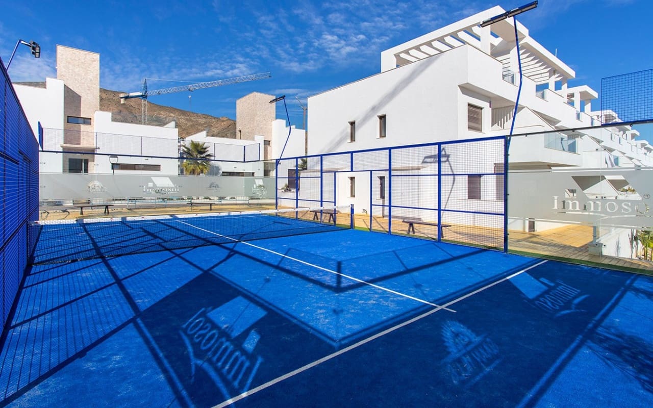 Bungalow de 2 habitaciones en Finestrat en venta con piscina garaje - 335.000 € (Ref: 9402562)