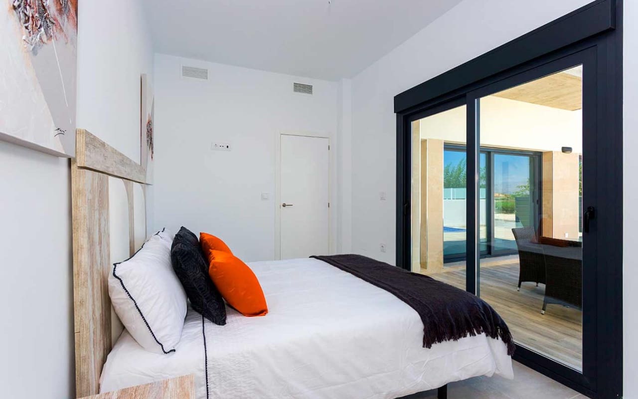 3 slaapkamer Villa te koop in Daya Nueva - € 349.000 (Ref: 9409765)