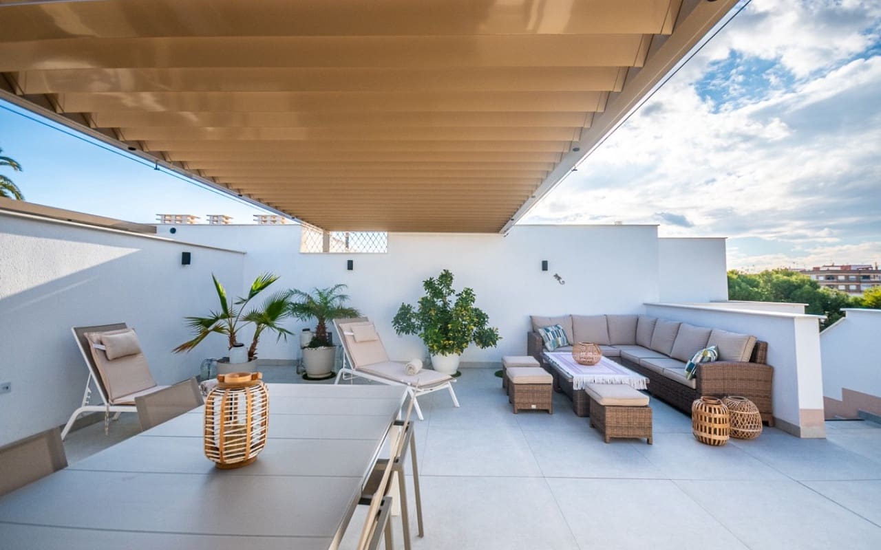 3 quarto Penthouse para venda em San Pedro del Pinatar com piscina - 355 000 € (Ref: 9409766)