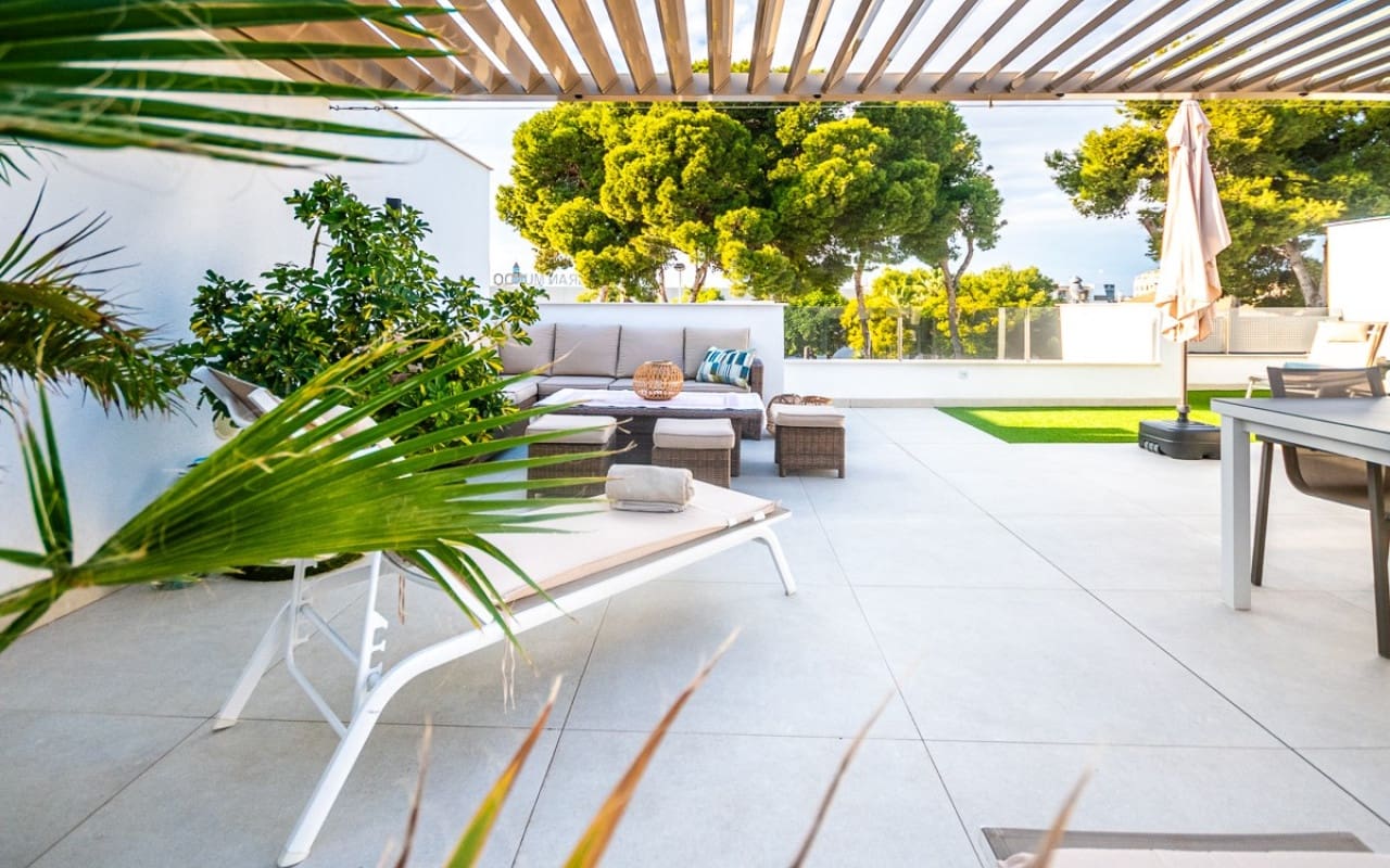 3 quarto Penthouse para venda em San Pedro del Pinatar com piscina - 355 000 € (Ref: 9409766)