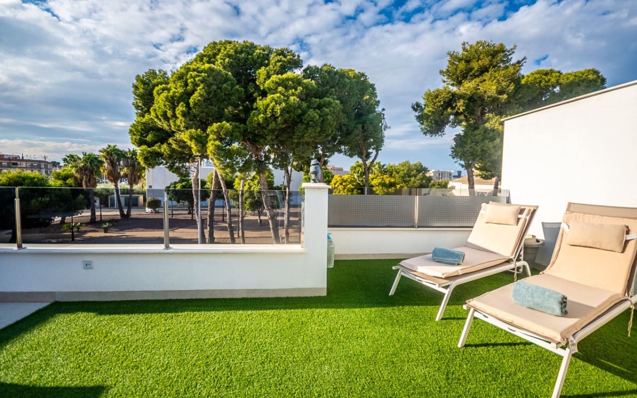 3 quarto Penthouse para venda em San Pedro del Pinatar com piscina - 355 000 € (Ref: 9409766)