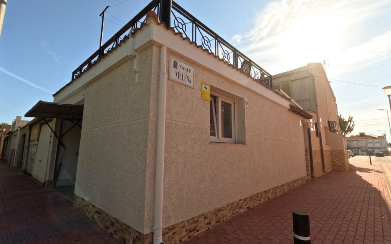 4 sovrum Hus till salu i Torrevieja - 249 900 € (Ref: 9412661)