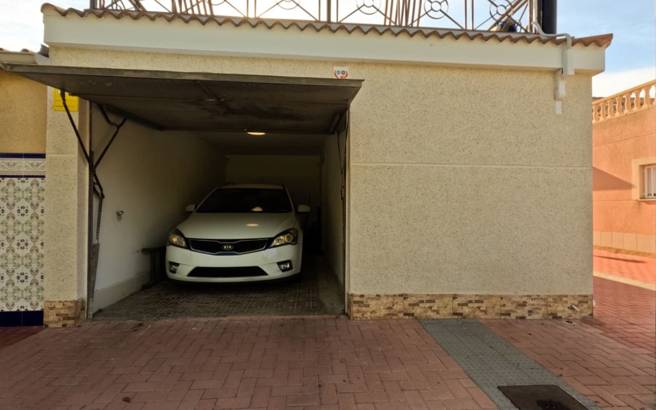 4 sovrum Hus till salu i Torrevieja - 249 900 € (Ref: 9412661)