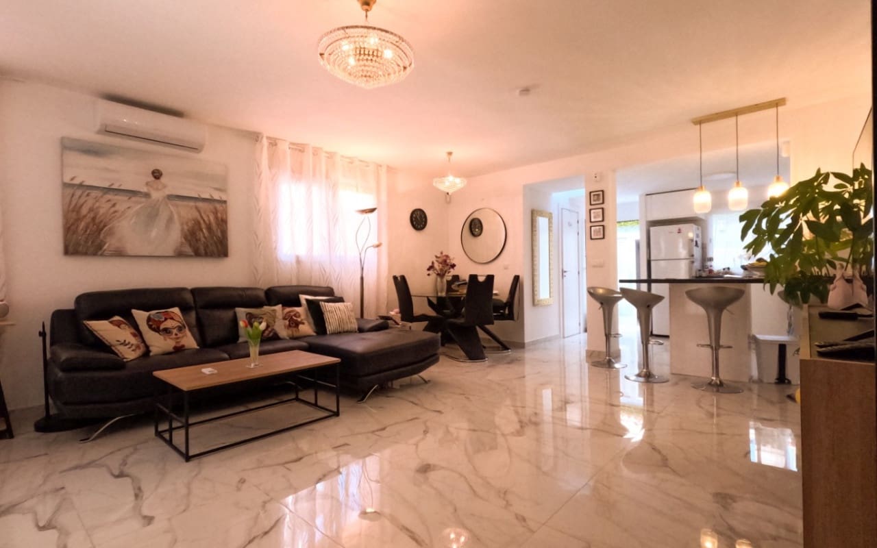 4 sovrum Hus till salu i Torrevieja - 249 900 € (Ref: 9412661)