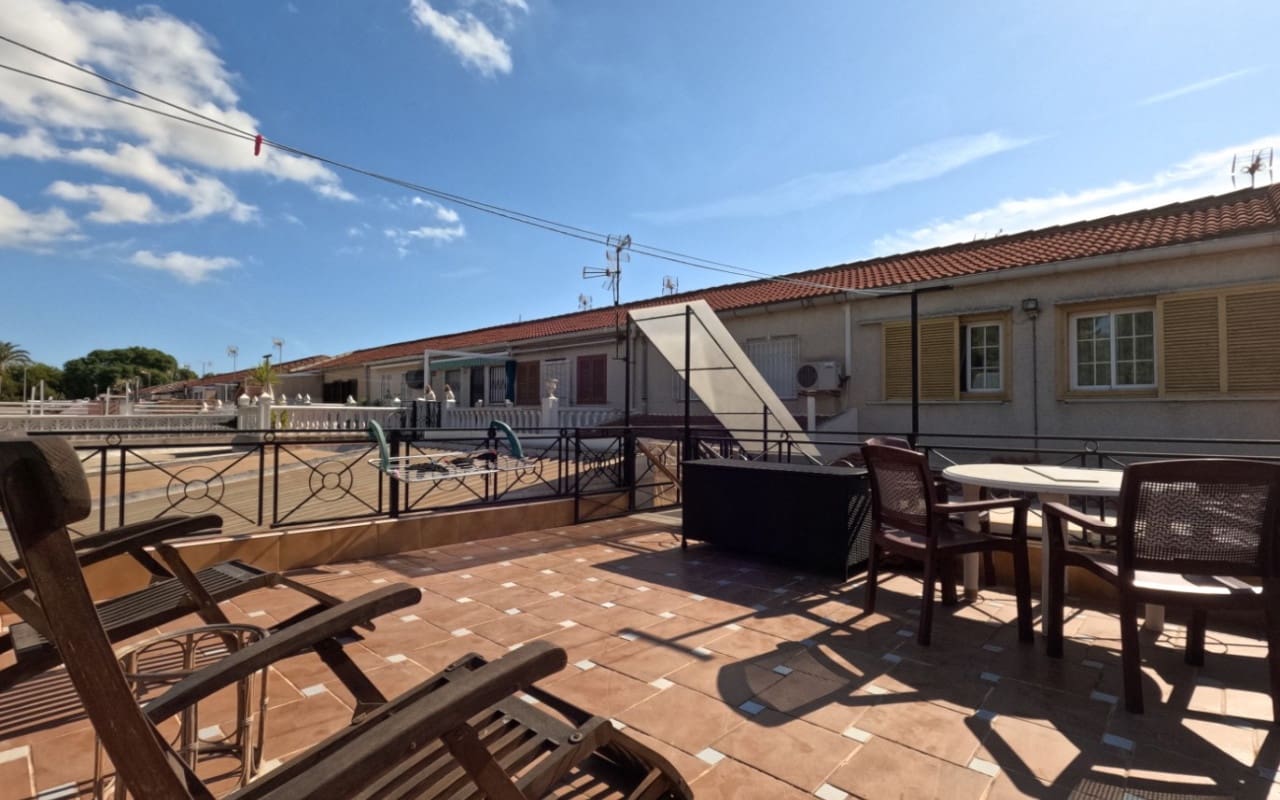 4 sovrum Hus till salu i Torrevieja - 249 900 € (Ref: 9412661)