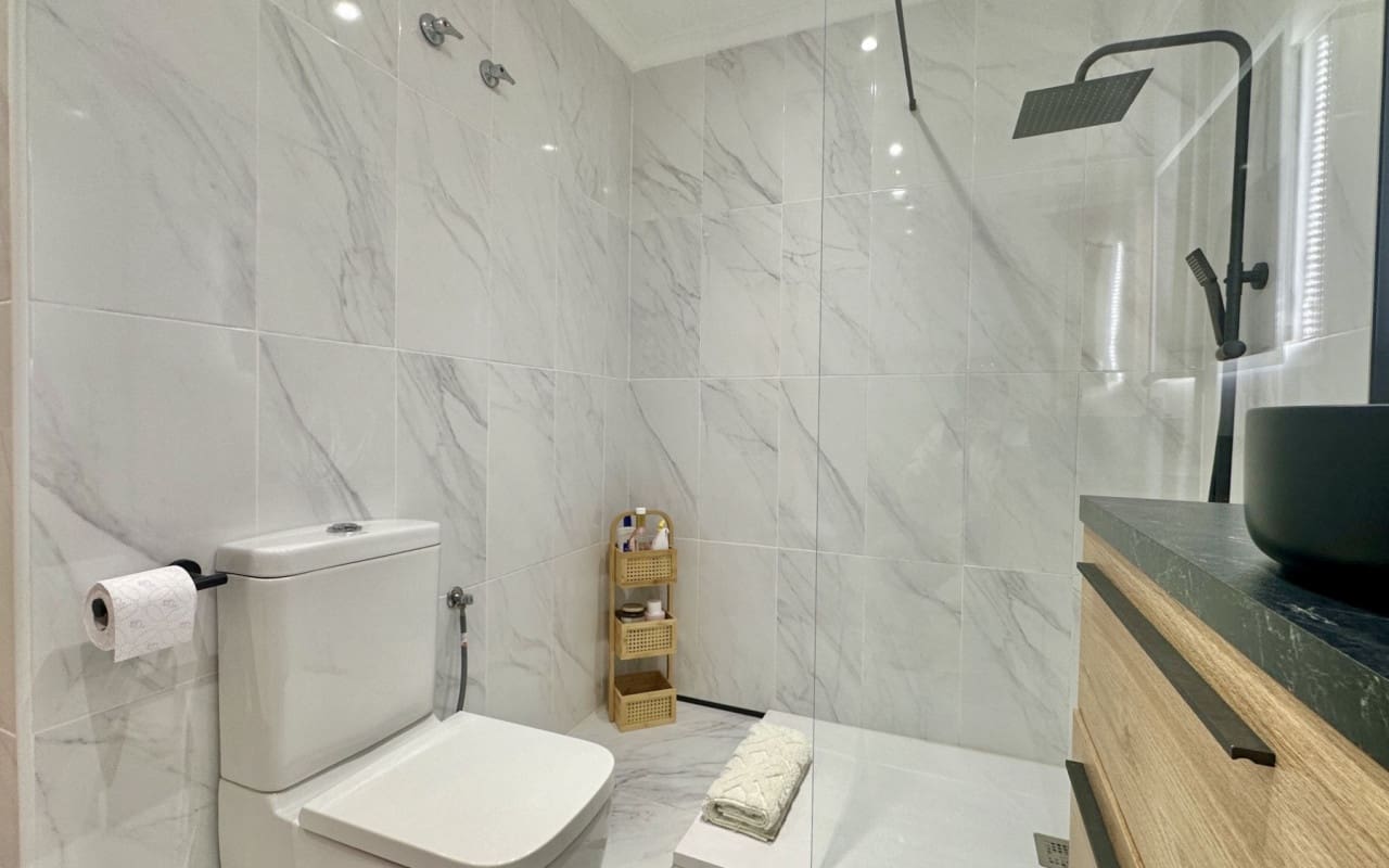 Casa de 3 habitaciones en La Florida en venta con piscina - 295.000 € (Ref: 9412662)