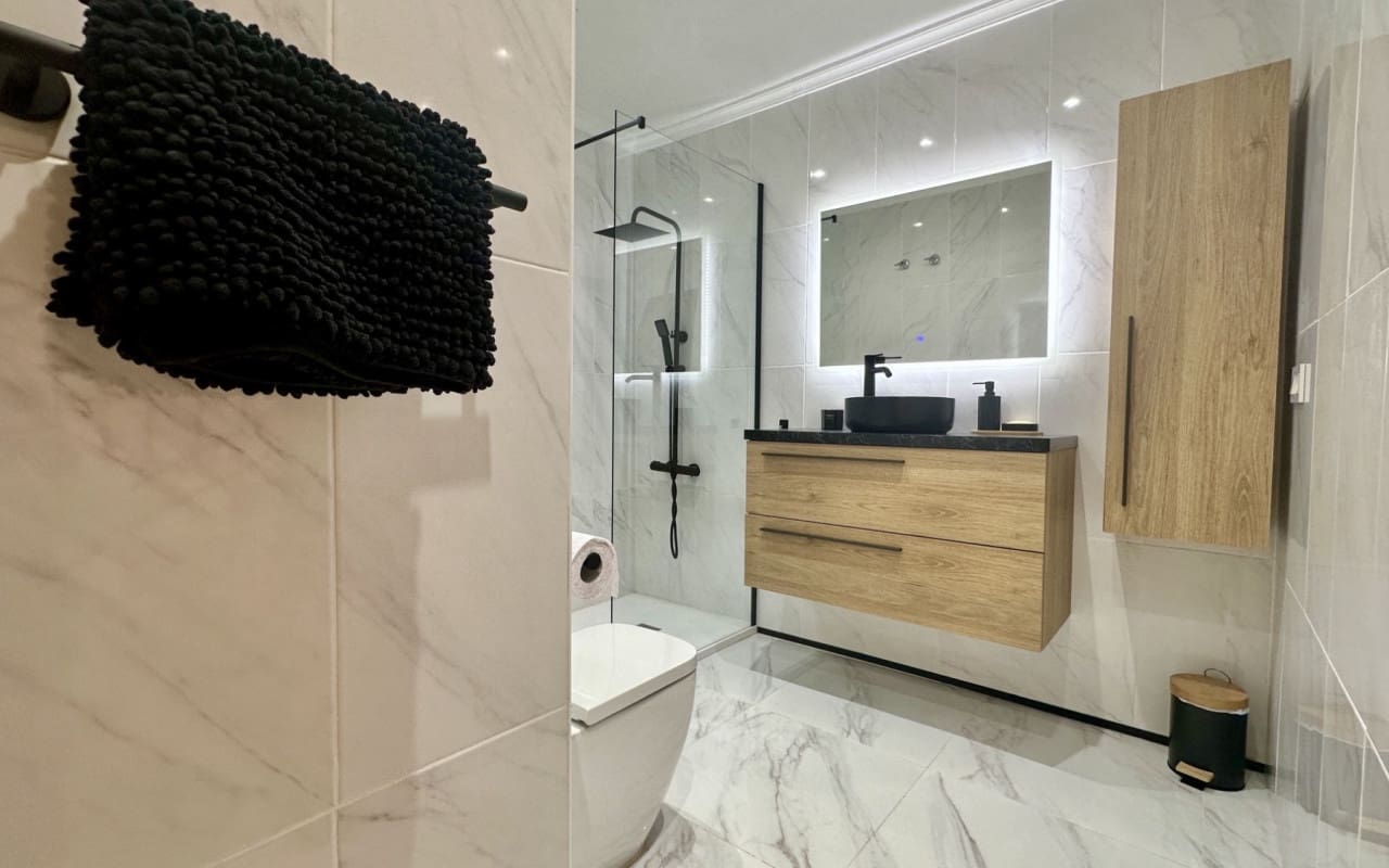 Casa de 3 habitaciones en La Florida en venta con piscina - 295.000 € (Ref: 9412662)