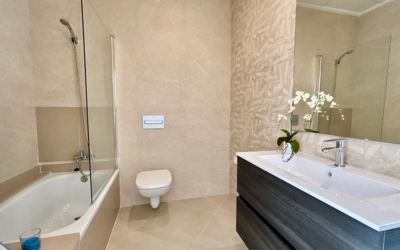 3 slaapkamer Villa te koop in Benijofar - € 395.000 (Ref: 9412663)