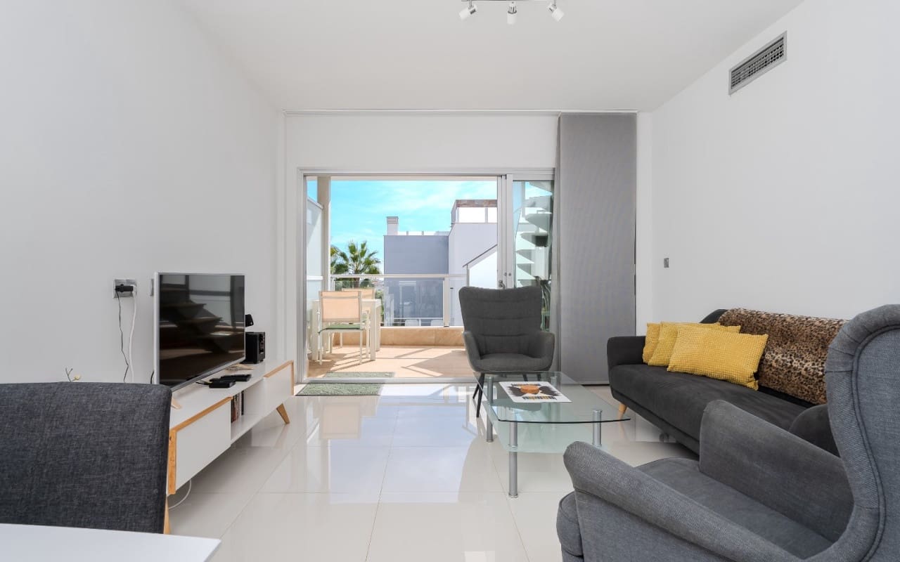 2 soveværelse Penthouse til salg i Orihuela Costa med swimmingpool - € 289.000 (Ref: 9412668)