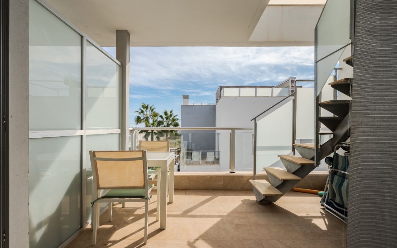 2 soveværelse Penthouse til salg i Orihuela Costa med swimmingpool - € 289.000 (Ref: 9412668)