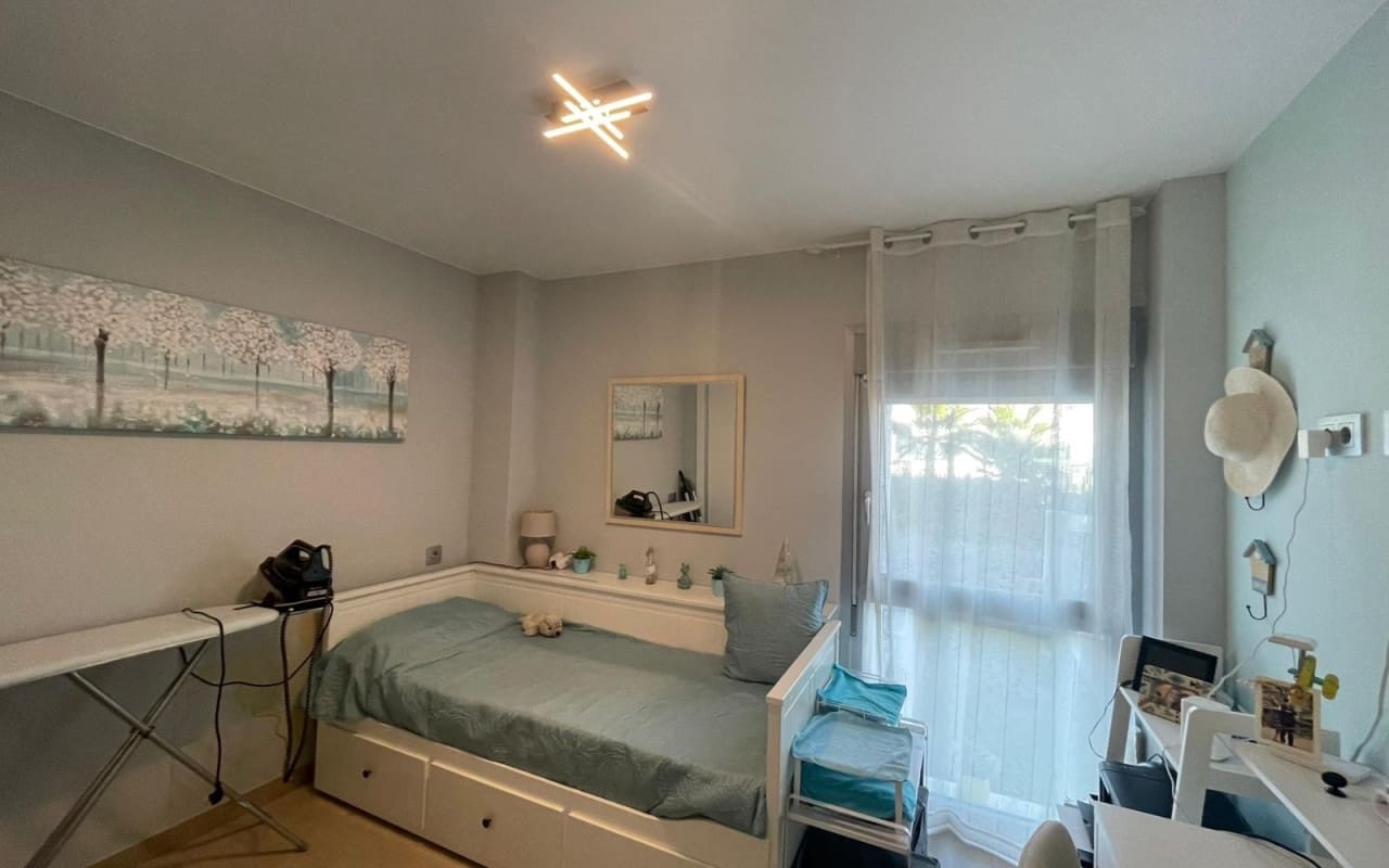 2 soveværelse Lejlighed til salg i Vistabella med swimmingpool - € 295.000 (Ref: 9412669)