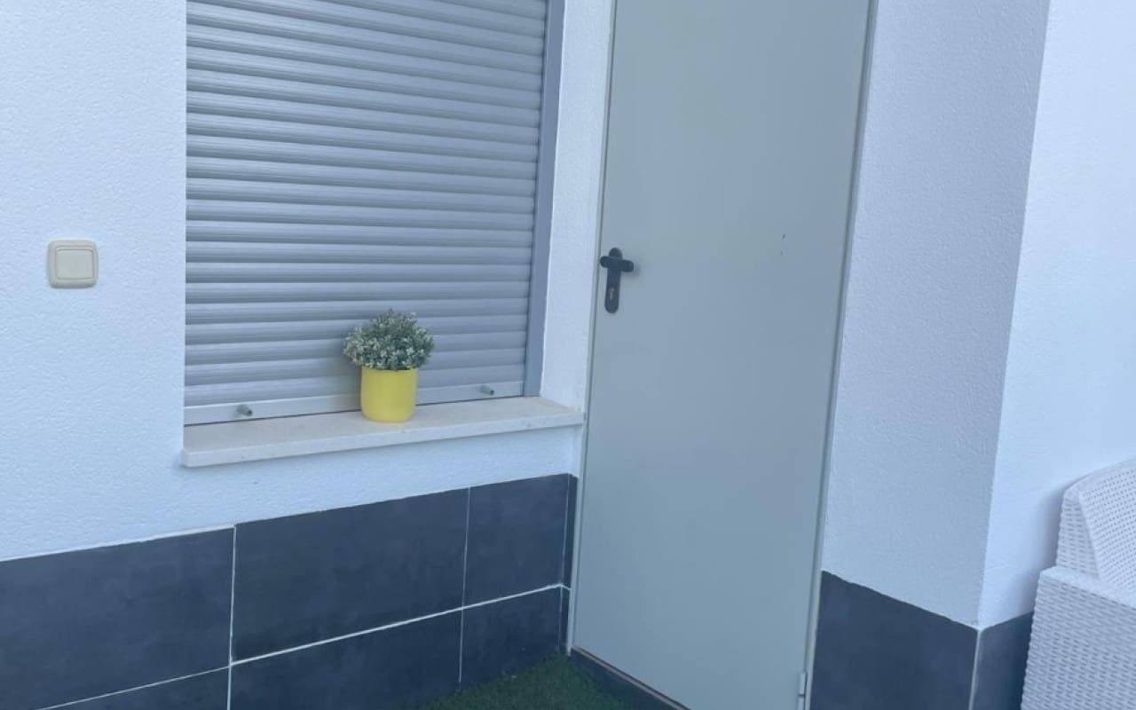 2 soveværelse Lejlighed til salg i Vistabella med swimmingpool - € 295.000 (Ref: 9412669)