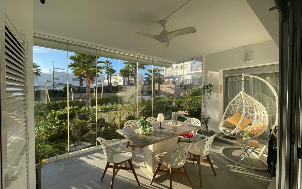 2 soveværelse Lejlighed til salg i Vistabella med swimmingpool - € 295.000 (Ref: 9412669)