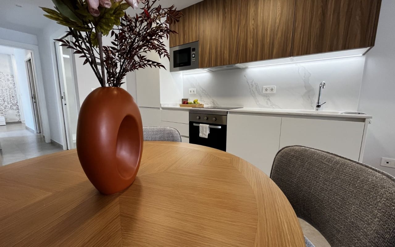 2 makuuhuone Huoneisto myytävänä paikassa Torrevieja mukana uima-altaan - 249 900 € (Ref: 9412670)