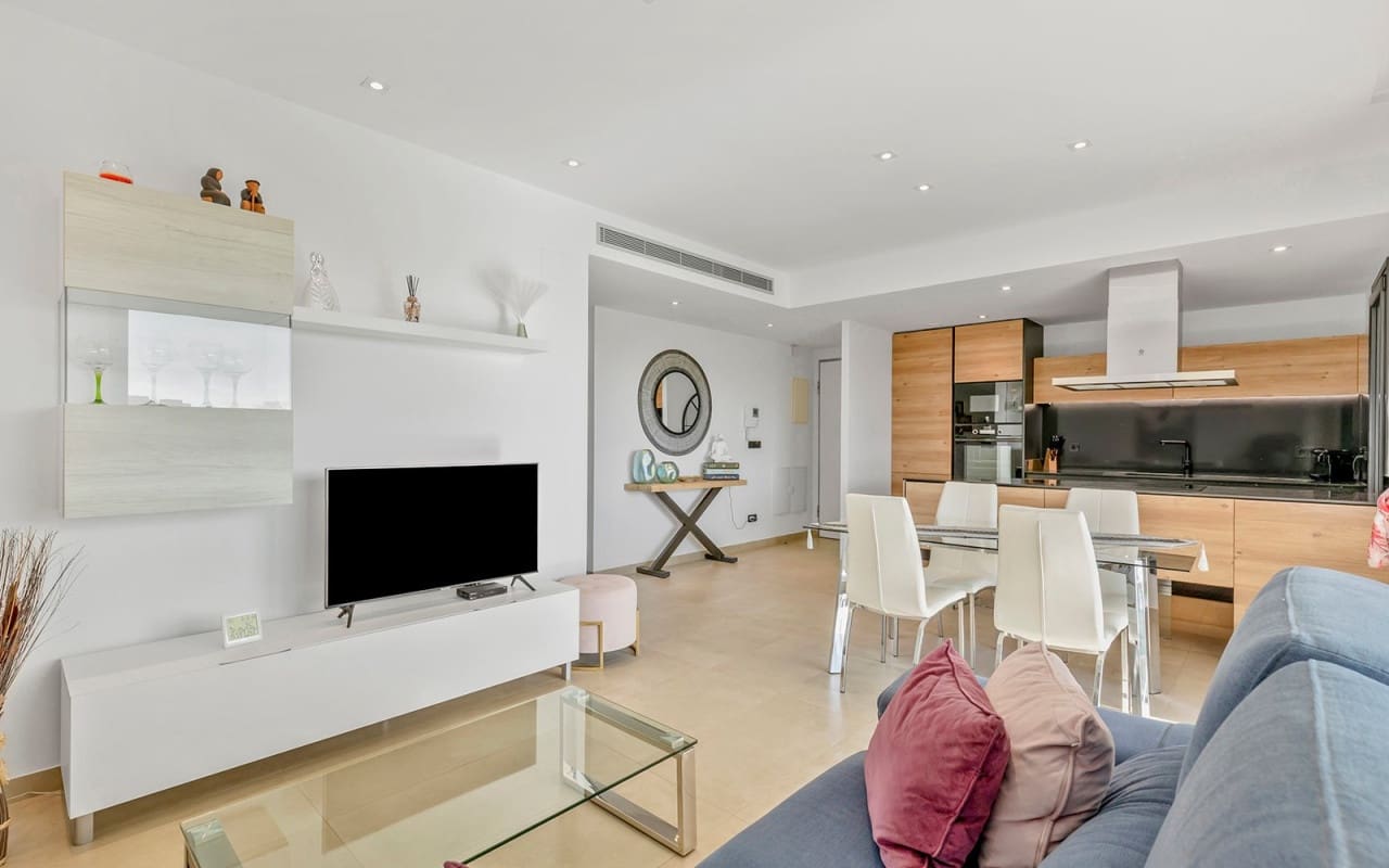 2 slaapkamer Appartement te koop in Orihuela Costa met zwembad - € 335.000 (Ref: 9412671)