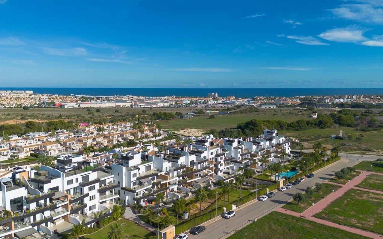 2 slaapkamer Appartement te koop in Orihuela Costa met zwembad - € 335.000 (Ref: 9412671)