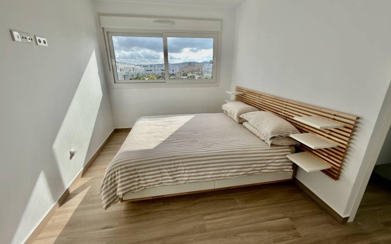 3 sypialnia Penthouse na sprzedaż w Vistabella z basenem - 295 000 € (Ref: 9412672)