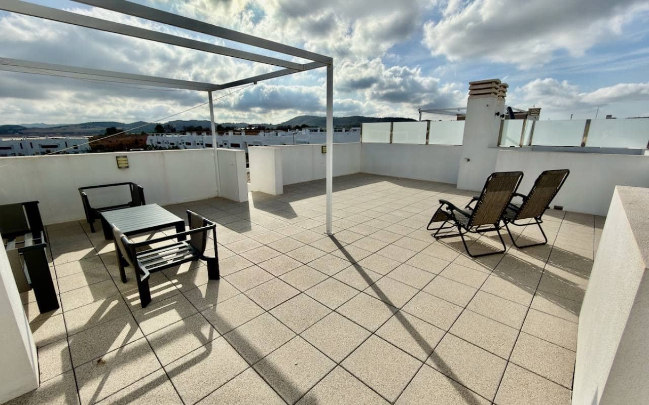 3 sypialnia Penthouse na sprzedaż w Vistabella z basenem - 295 000 € (Ref: 9412672)