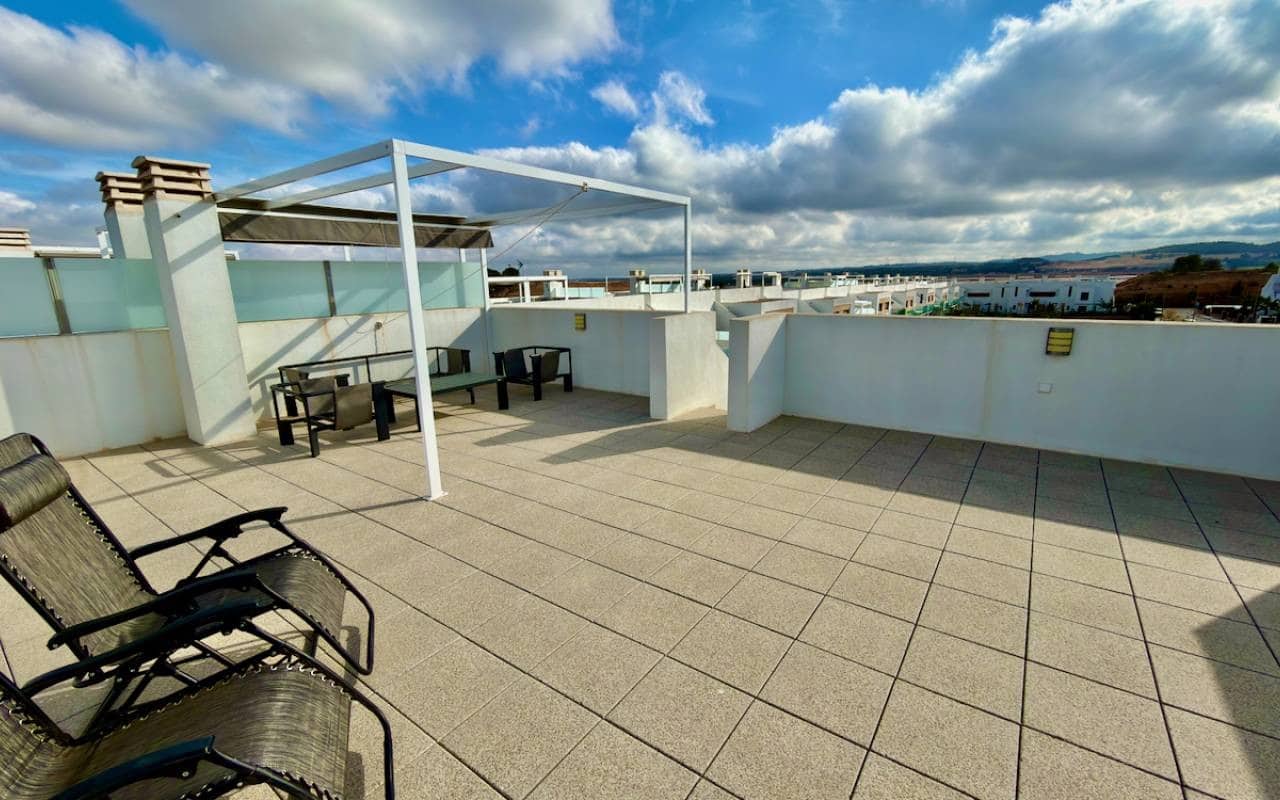 3 sypialnia Penthouse na sprzedaż w Vistabella z basenem - 295 000 € (Ref: 9412672)