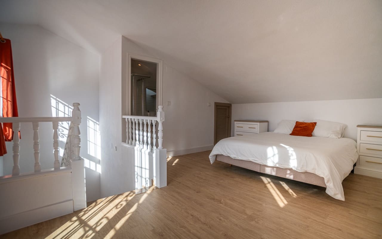 3 bedroom Villa for sale in Villamartin with pool - € 299,500 (Ref: 9416172)