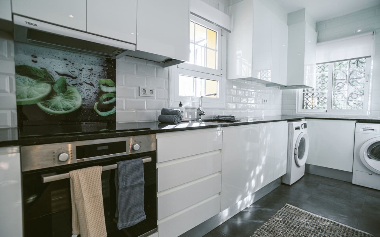 3 bedroom Villa for sale in Villamartin with pool - € 299,500 (Ref: 9416172)