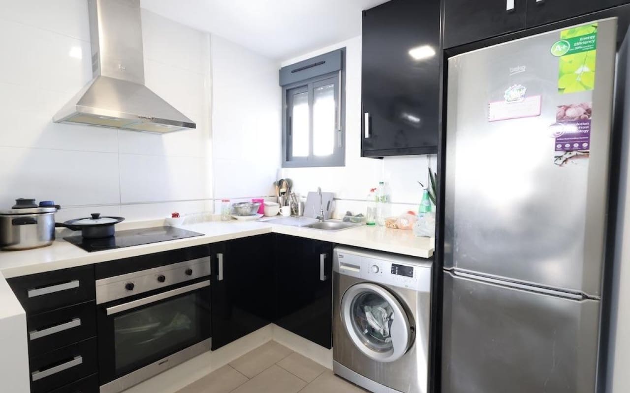 2 soveværelse Bungalow til salg i La Zenia med swimmingpool - € 289.000 (Ref: 9416180)