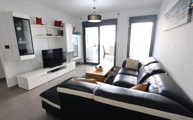 2 soveværelse Bungalow til salg i La Zenia, Orihuela med swimmingpool - € 289.000 (Ref: 9416180)