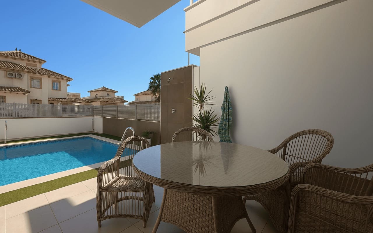 3 soveværelse Villa til salg i Orihuela Costa med swimmingpool - € 389.000 (Ref: 9421556)