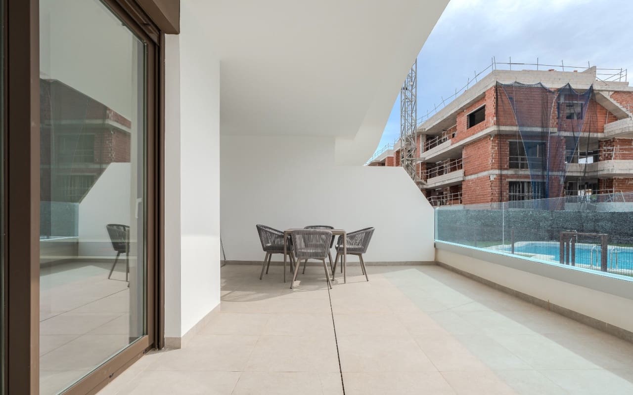 2 bedroom Apartment for sale in Playa Flamenca with pool - € 380,000 (Ref: 9421559)