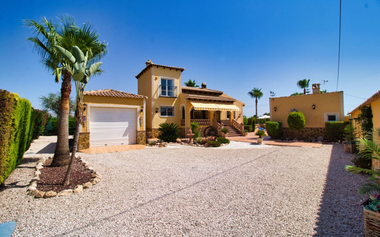 4 sypialnia Willa na sprzedaż w Orihuela z basenem - 399 500 € (Ref: 9421560)