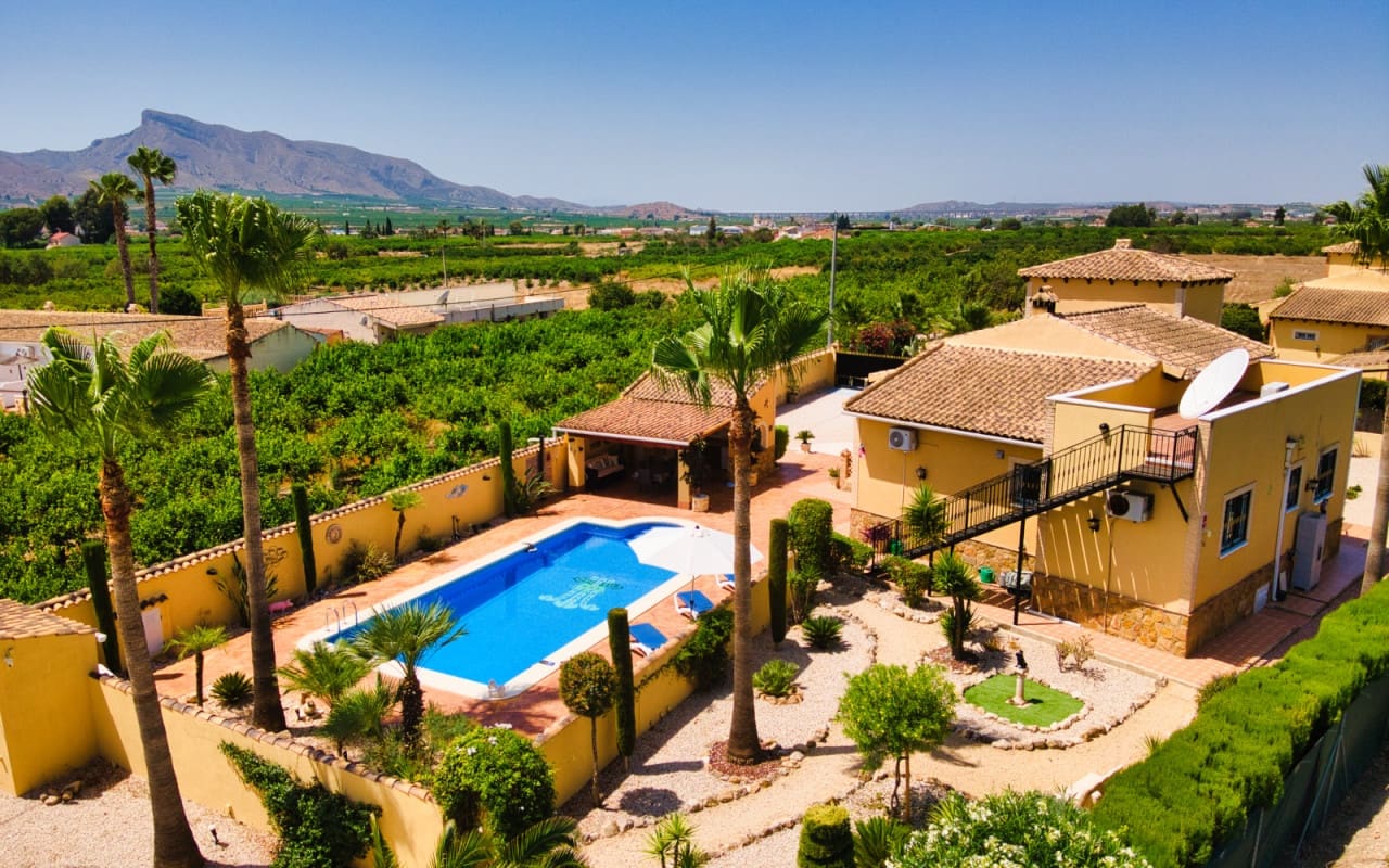 4 sypialnia Willa na sprzedaż w Orihuela z basenem - 399 500 € (Ref: 9421560)