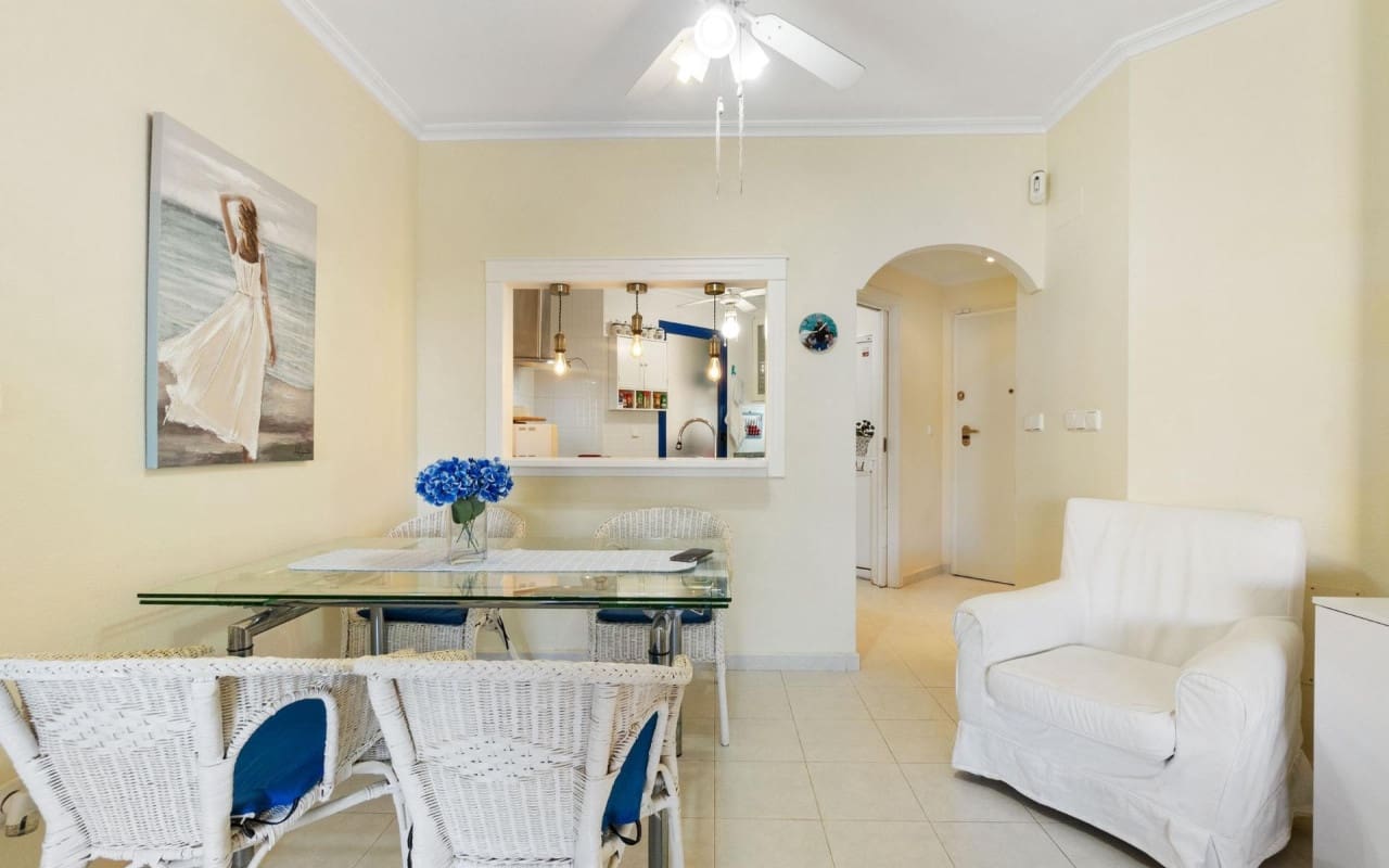 2 sypialnia Apartament przy plaży na sprzedaż w Campoamor z basenem - 279 000 € (Ref: 9426387)