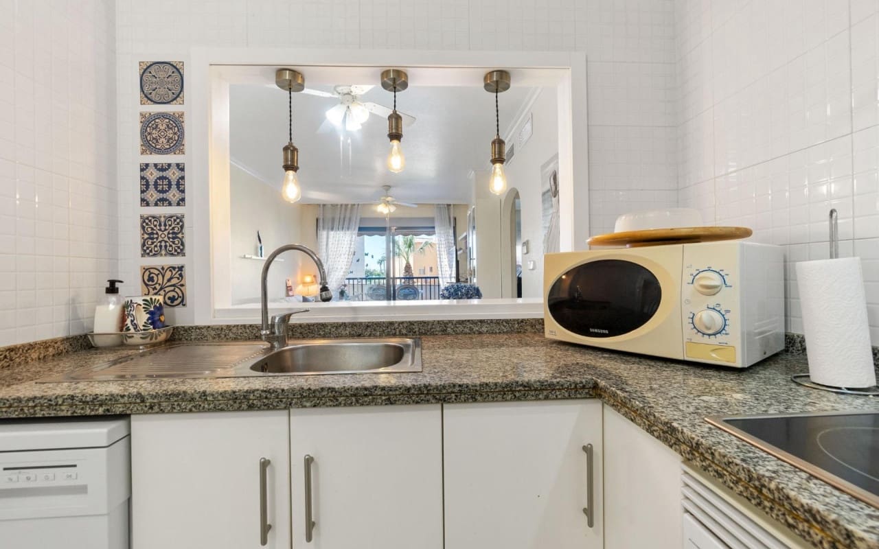 2 sypialnia Apartament przy plaży na sprzedaż w Campoamor z basenem - 279 000 € (Ref: 9426387)