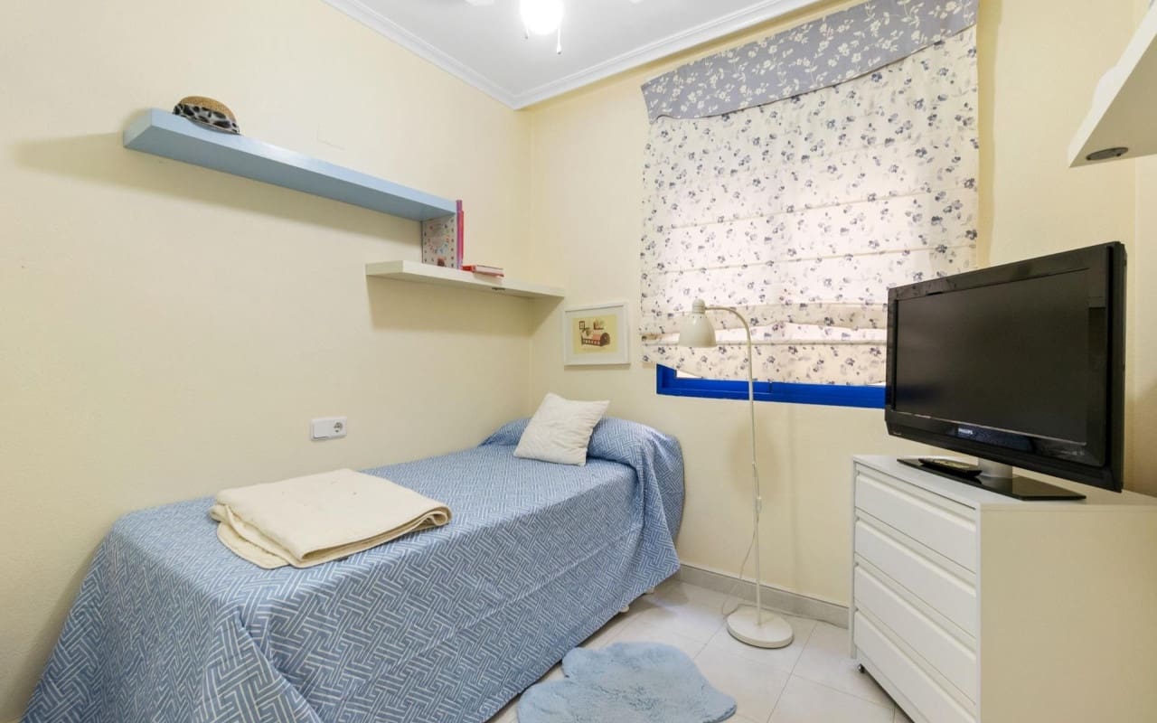 2 sypialnia Apartament przy plaży na sprzedaż w Campoamor z basenem - 279 000 € (Ref: 9426387)