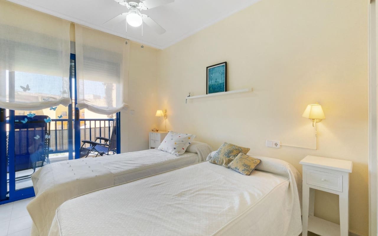 2 sypialnia Apartament przy plaży na sprzedaż w Campoamor z basenem - 279 000 € (Ref: 9426387)