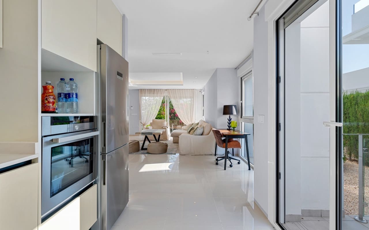 3 soverom Hus til salgs i Dona Pepa med svømmebasseng - € 379 000 (Ref: 9428156)