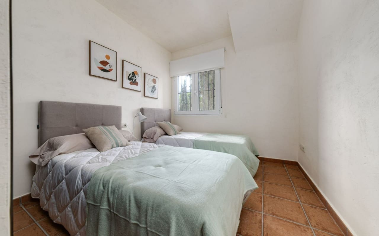 Chalet de 3 habitaciones en Las Palas en venta con piscina - 339.000 € (Ref: 9428157)