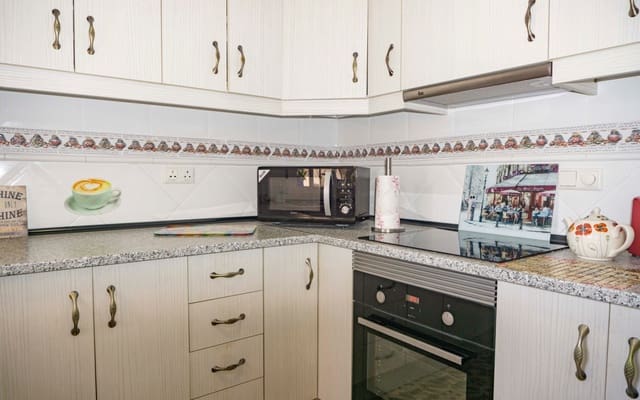 3 soveværelse Villa til salg i Ciudad Quesada, Rojales med swimmingpool - € 379.950 (Ref: 9428158)