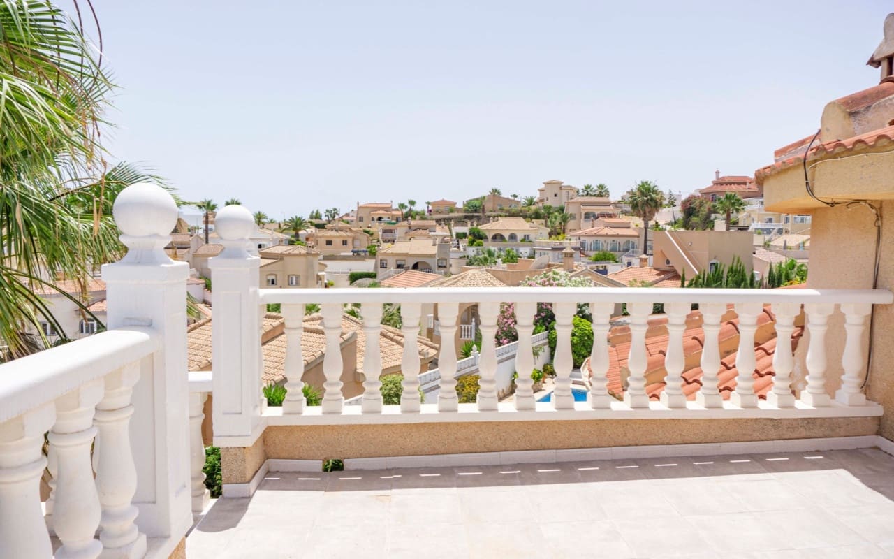 3 soveværelse Villa til salg i Ciudad Quesada med swimmingpool - € 379.950 (Ref: 9428158)