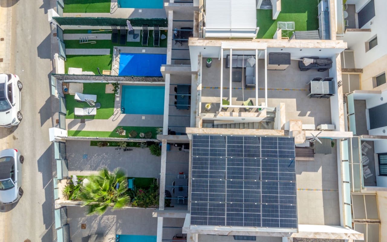 3 sypialnia Dom na sprzedaż w Villamartin z basenem - 325 000 € (Ref: 9428160)