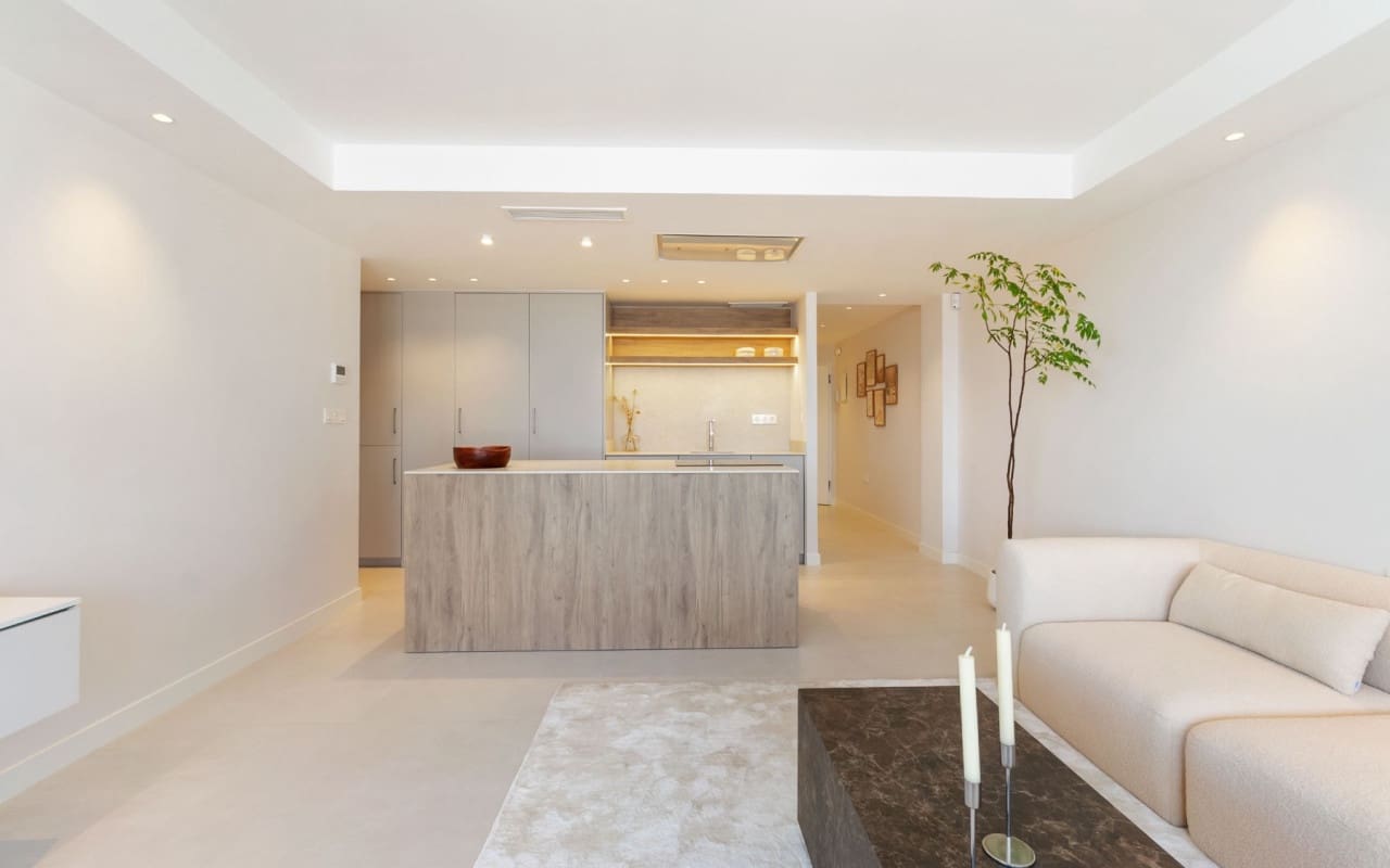 3 soveværelse Strandlejlighed til salg i Torrevieja med swimmingpool - € 359.000 (Ref: 9428164)