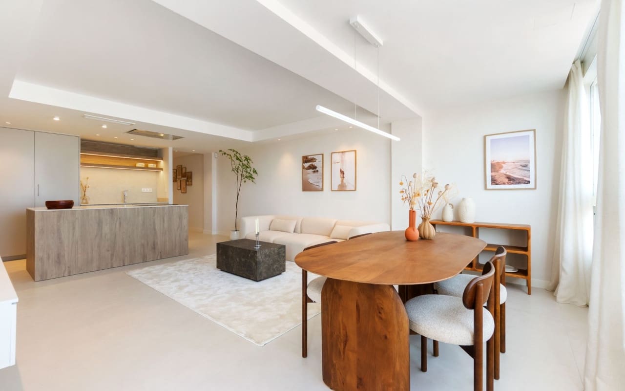 3 soveværelse Strandlejlighed til salg i Torrevieja med swimmingpool - € 359.000 (Ref: 9428164)