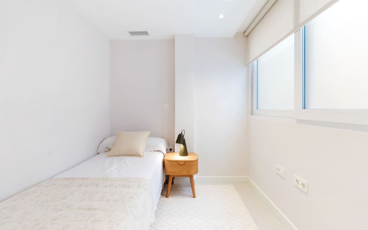 3 soveværelse Strandlejlighed til salg i Torrevieja med swimmingpool - € 359.000 (Ref: 9428164)