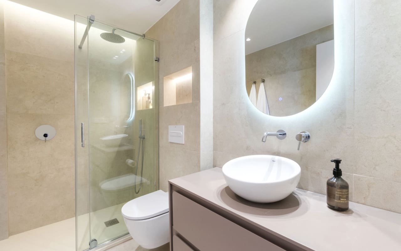 3 soveværelse Strandlejlighed til salg i Torrevieja med swimmingpool - € 359.000 (Ref: 9428164)