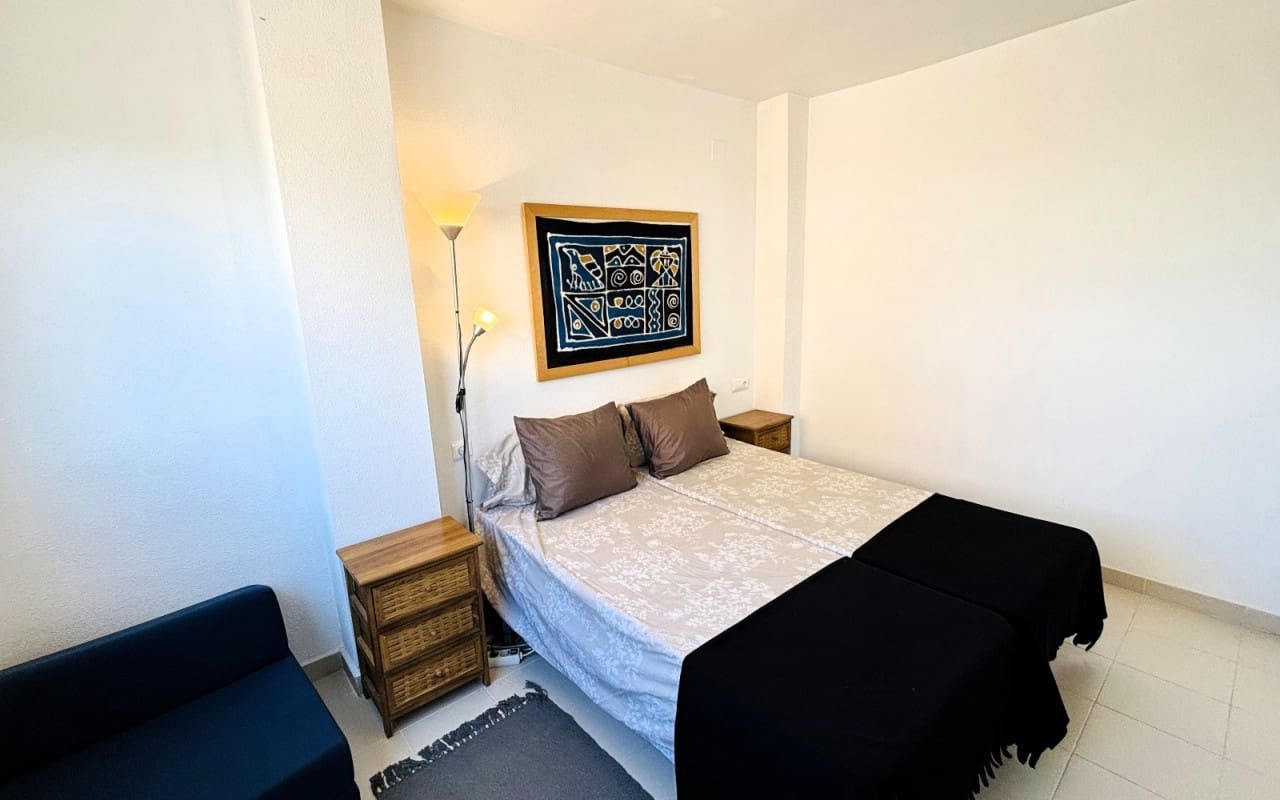 2 soveværelse Lejlighed til salg i Guardamar del Segura med swimmingpool - € 209.000 (Ref: 9428165)