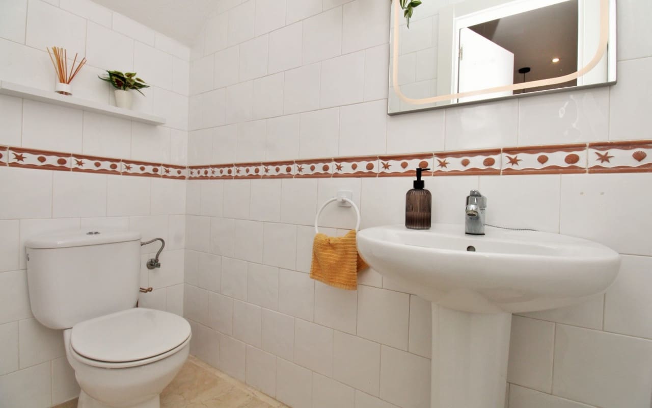 2 chambre Maison de Ville à vendre à Villamartin avec piscine - 244 990 € (Ref: 9444756)