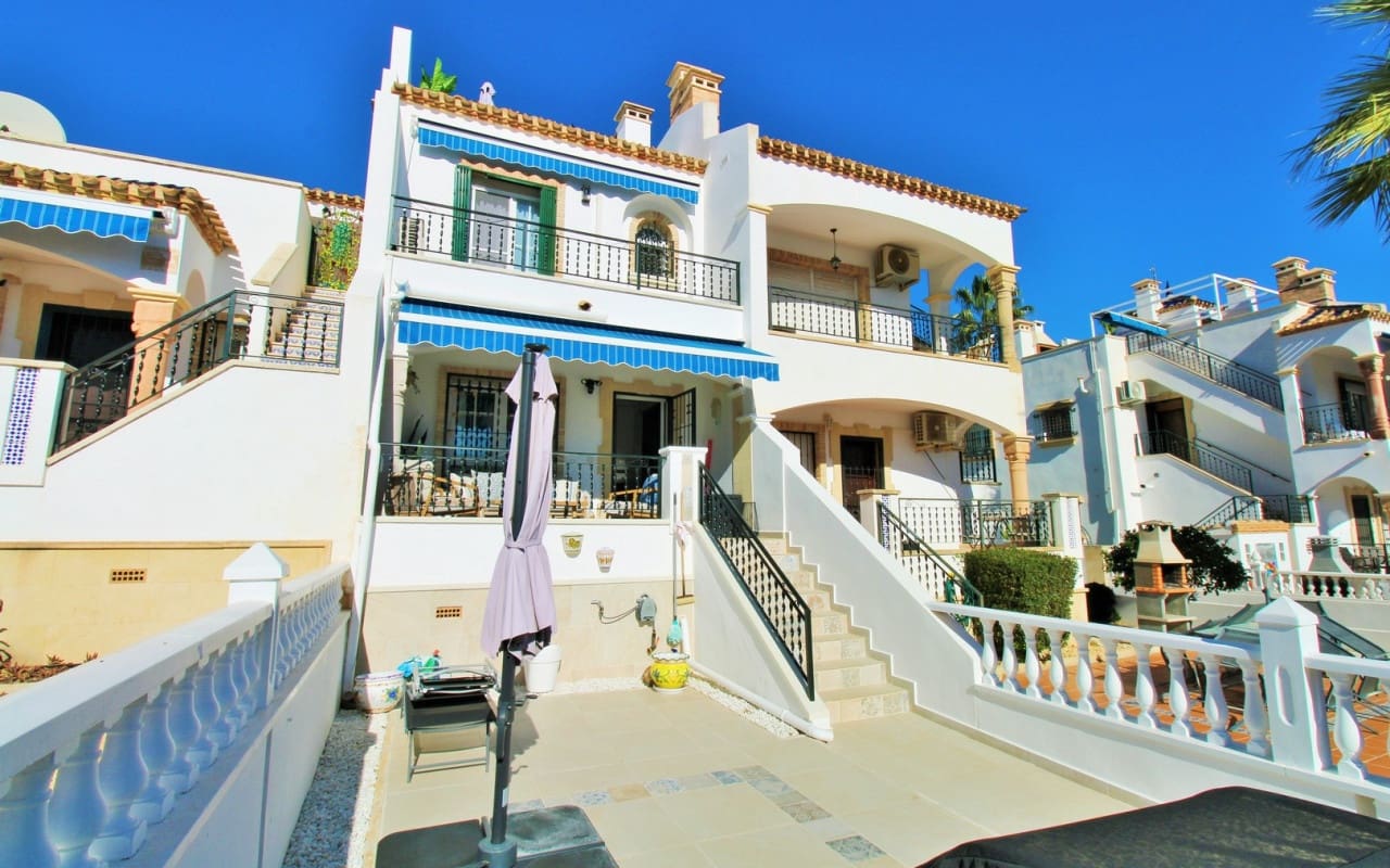 2 chambre Maison de Ville à vendre à Villamartin avec piscine - 244 990 € (Ref: 9444756)