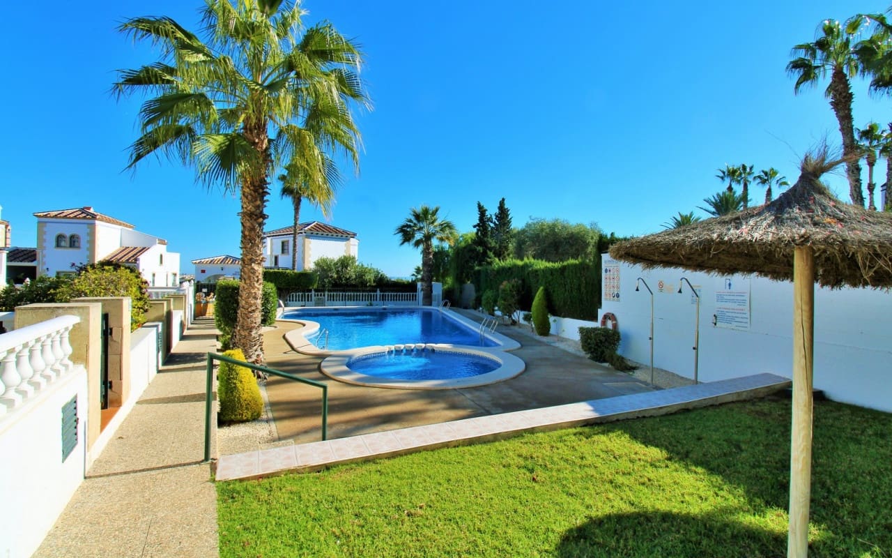 2 chambre Maison de Ville à vendre à Villamartin avec piscine - 244 990 € (Ref: 9444756)